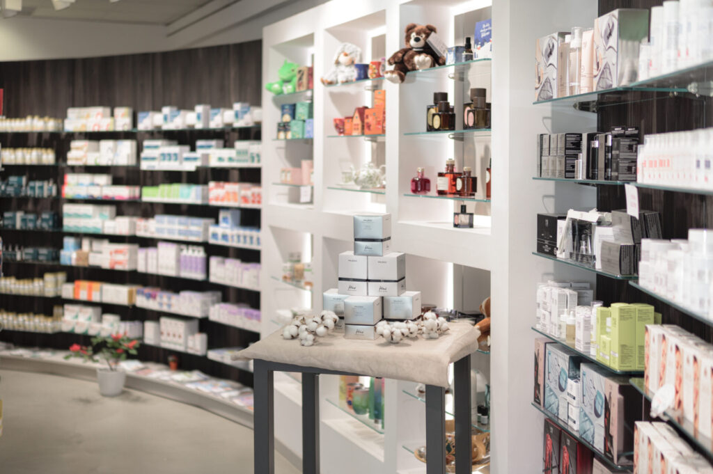 _DSC5912 svg+xml;charset=utf Über uns